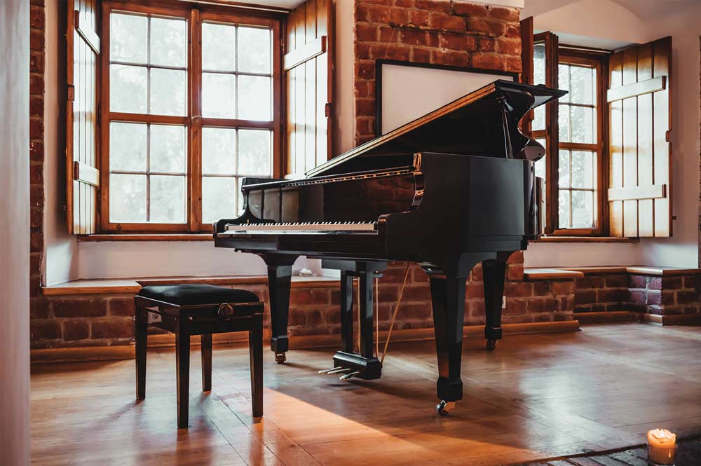 piano-black-movers